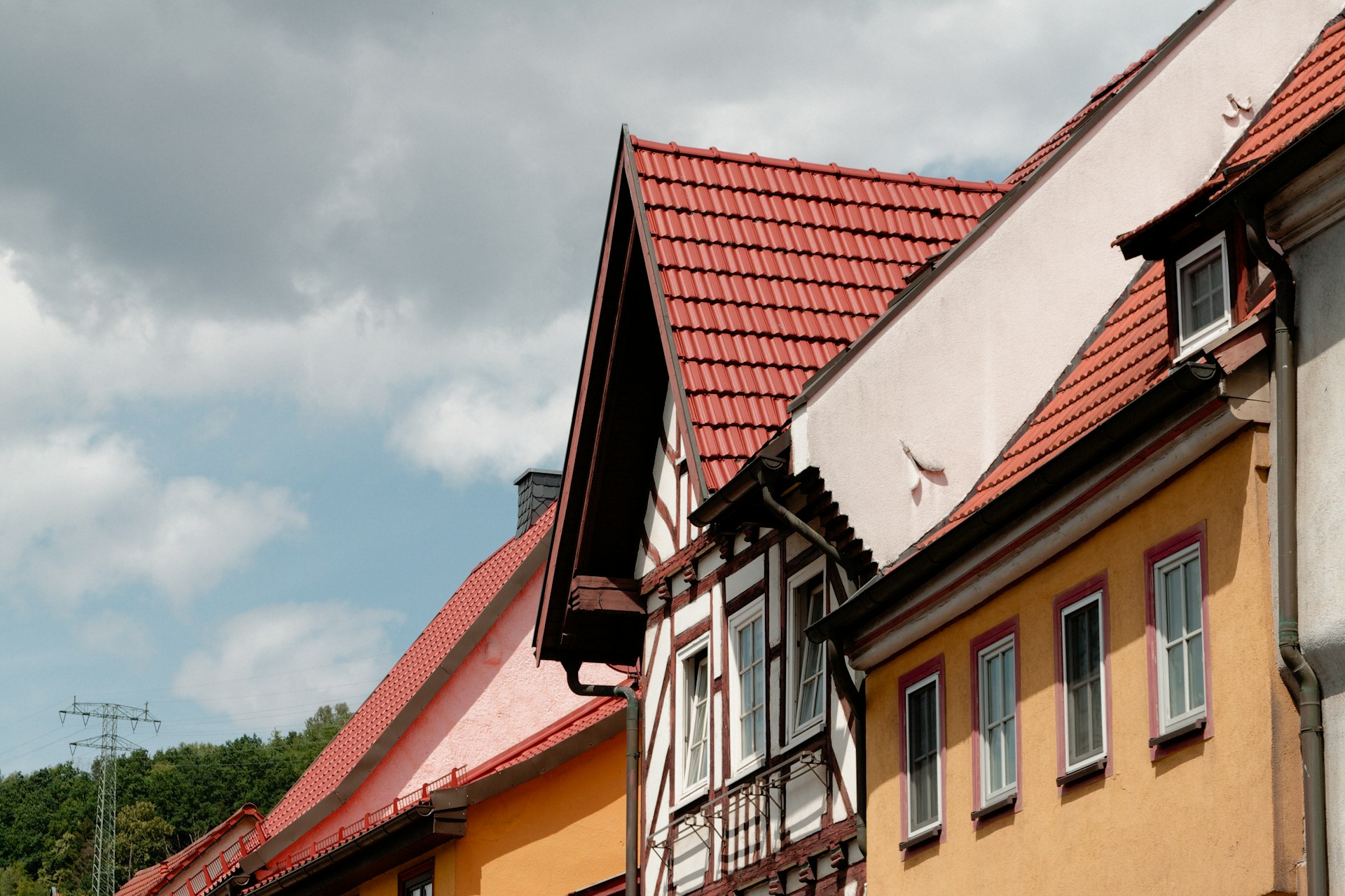 Unlocking Savings and Comfort: A Comprehensive Guide to Energy-Efficient Retrofitting in Residential Properties