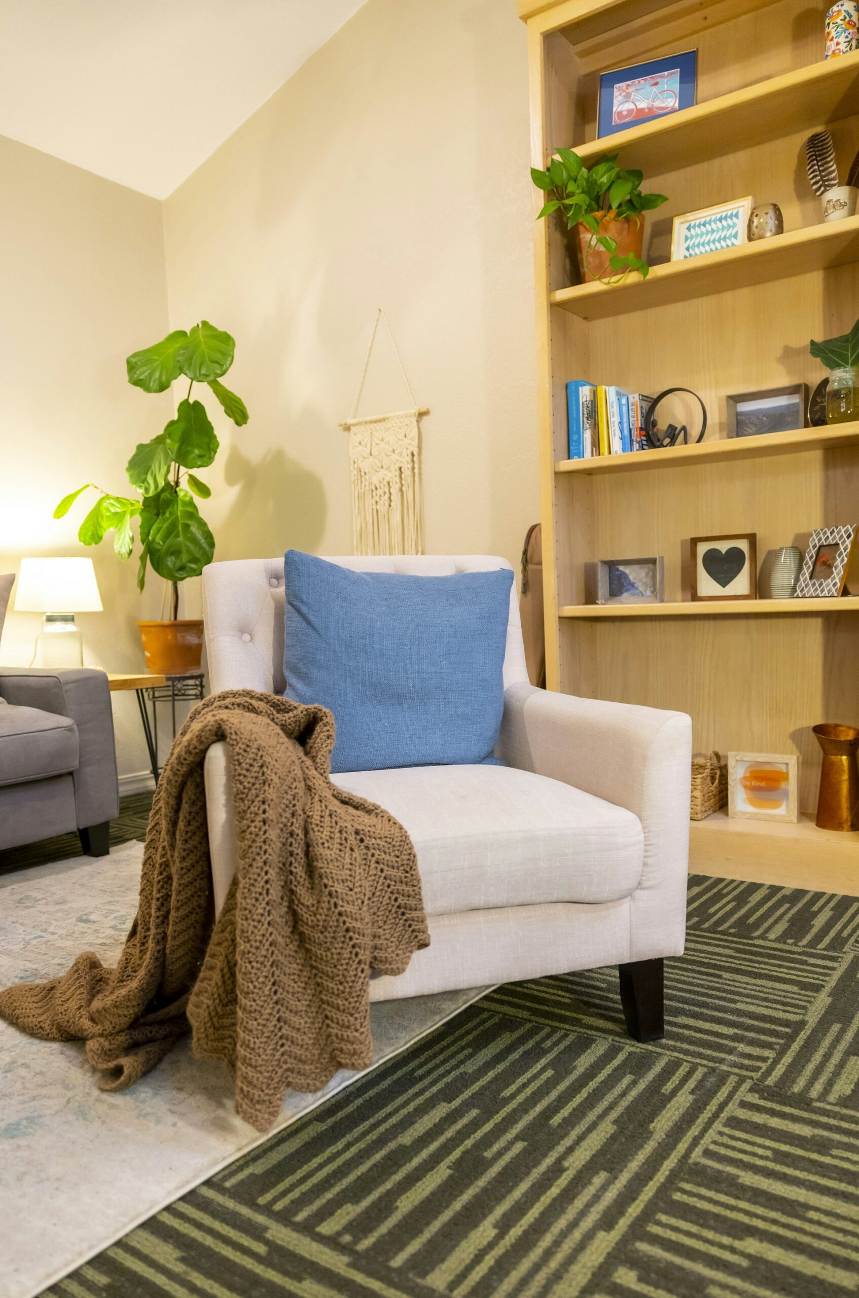 Eco-Conscious Home Decor: Practical Lifestyle Solutions for Sustainable Living