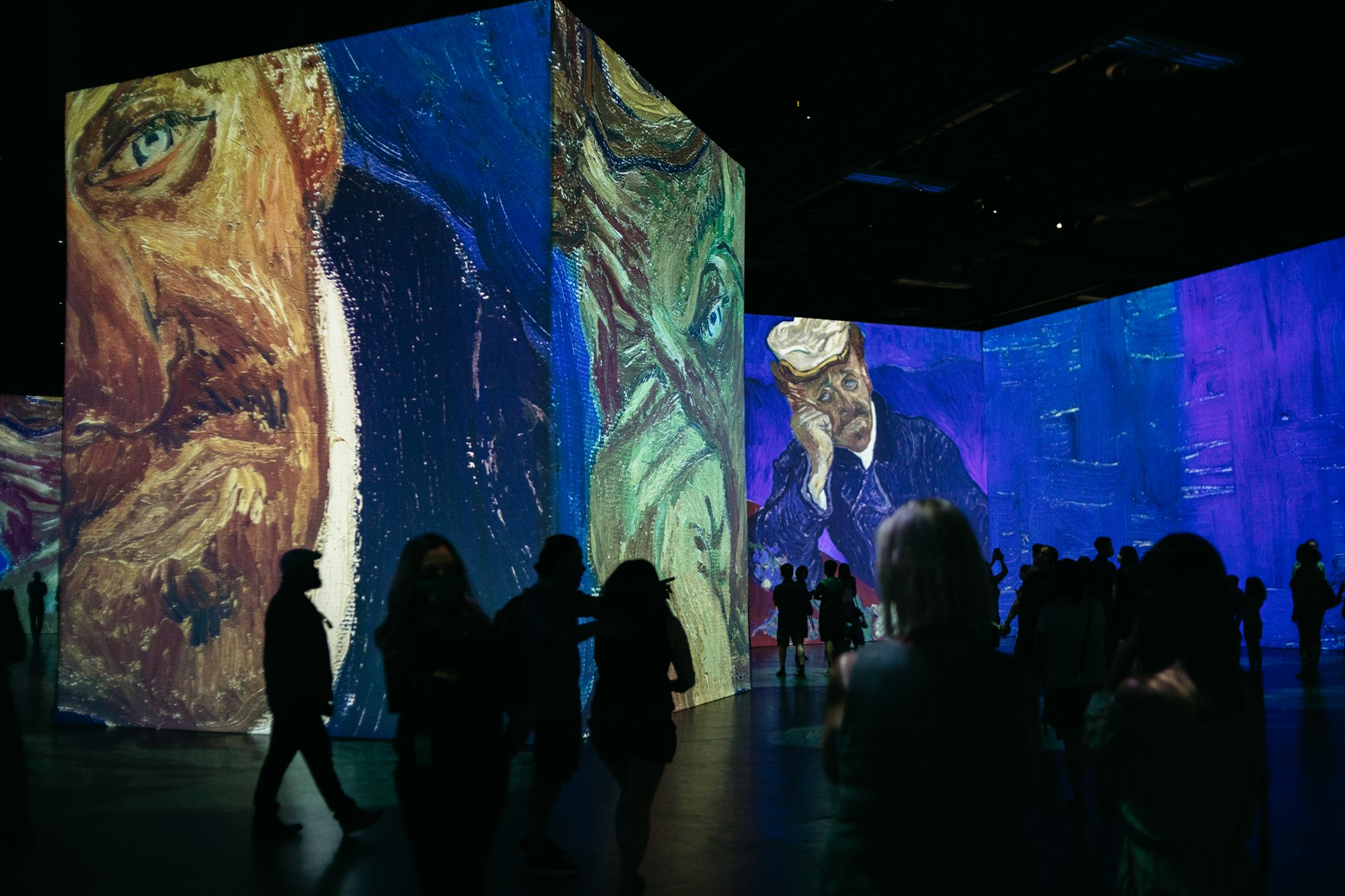 A Guide to Experiencing and Accessing Immersive Art Installations