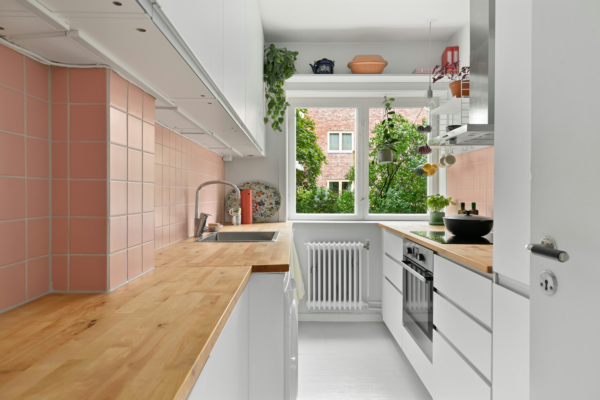 Transform Your Space: Multifunctional Kitchen Design Ideas for Modern Homes