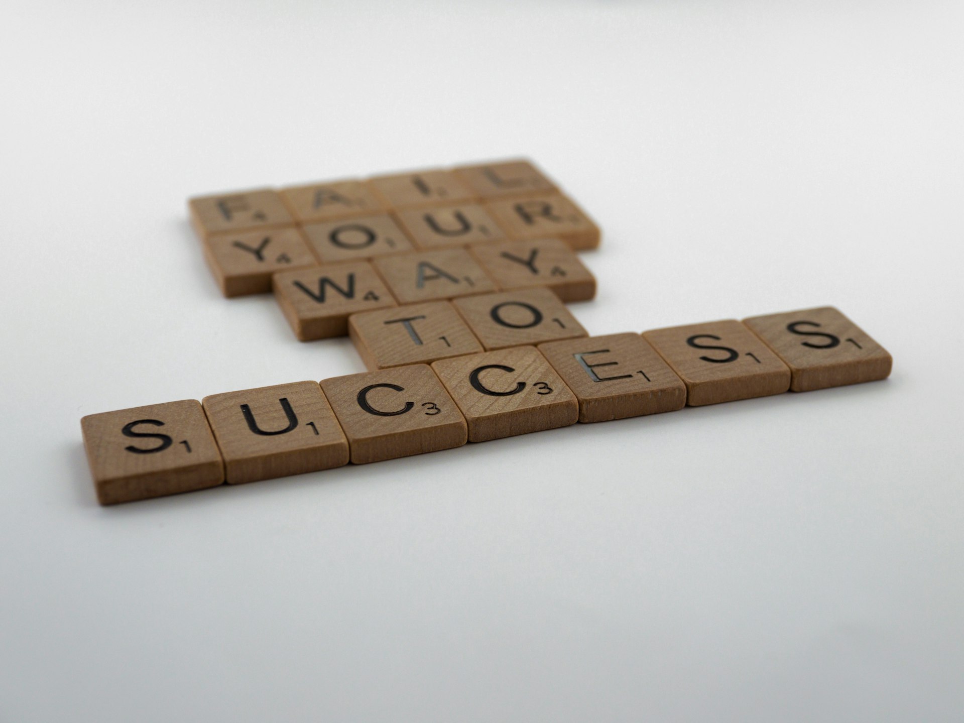 Unlocking Career Success Through Leadership Skills: Strategies, Benefits, and Real-World Guidance
